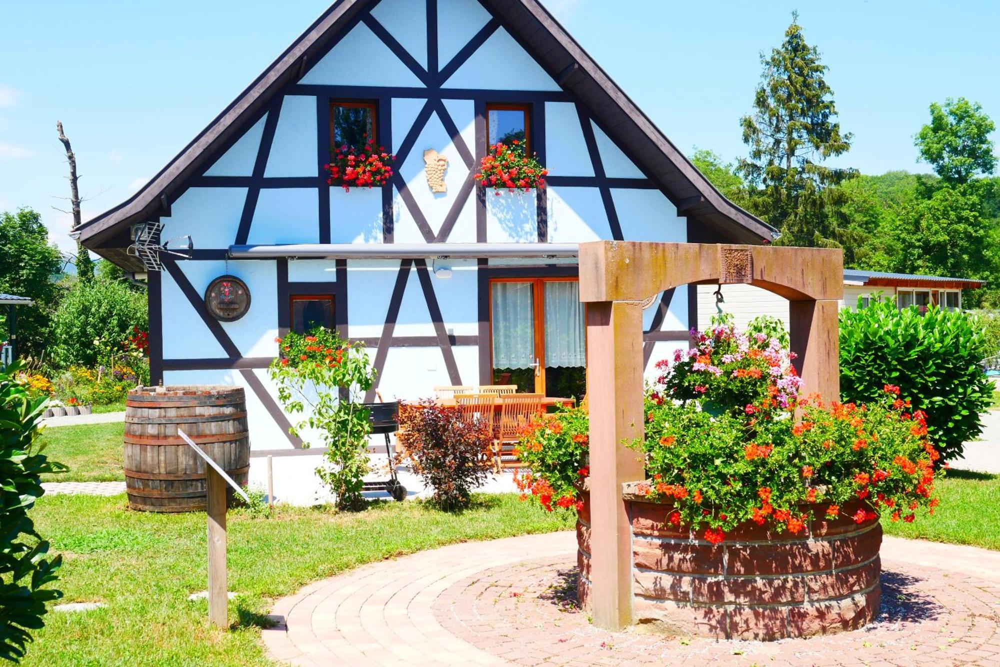 Camping Alsace Les Castors Burnhaupt-le-Haut Exteriör bild