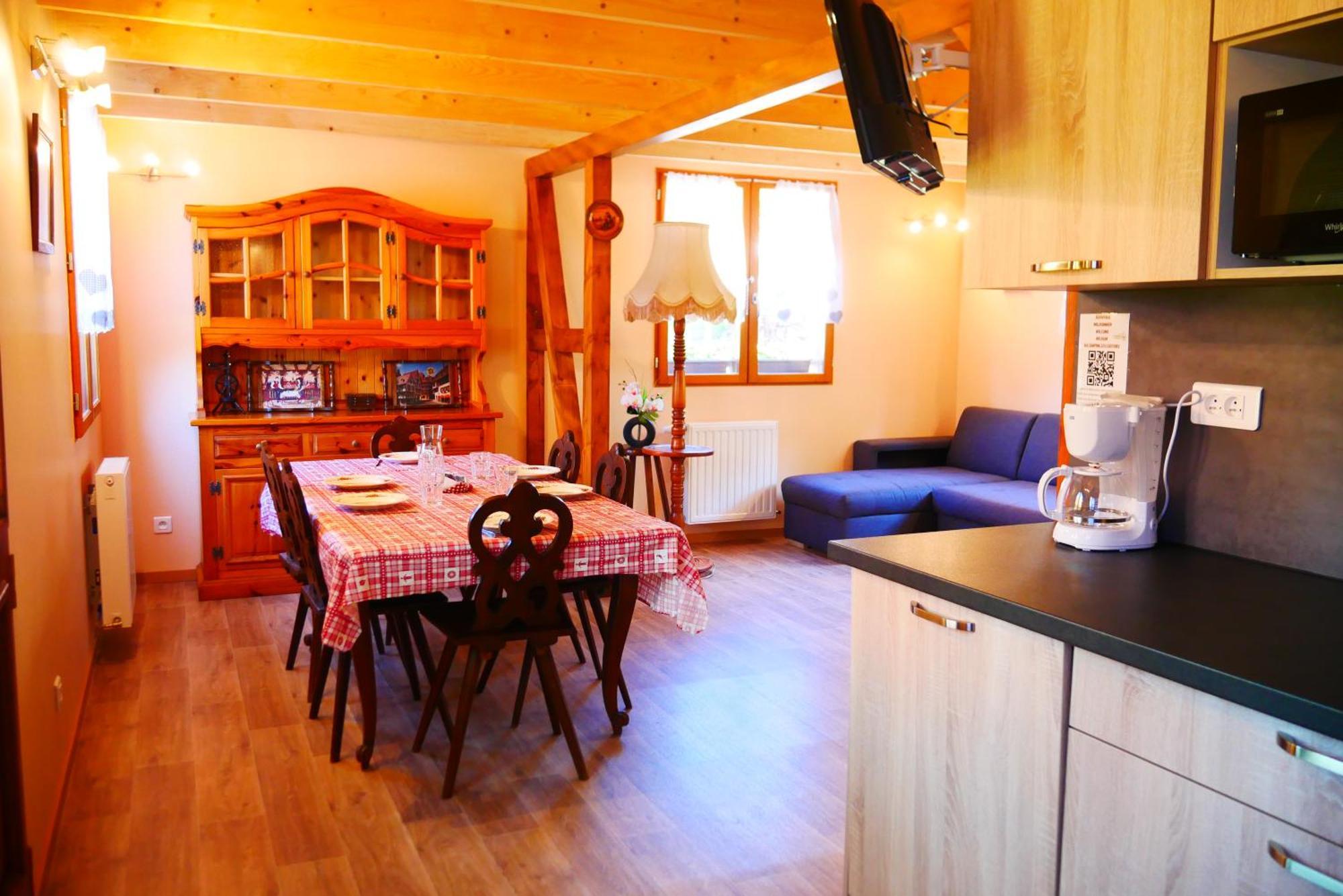 Camping Alsace Les Castors Burnhaupt-le-Haut Exteriör bild